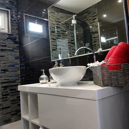 Oura Spot Appartement